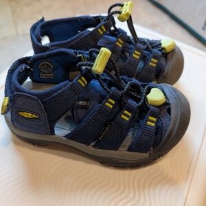 Keen Kids Newport Boundless Sandals - Size 9